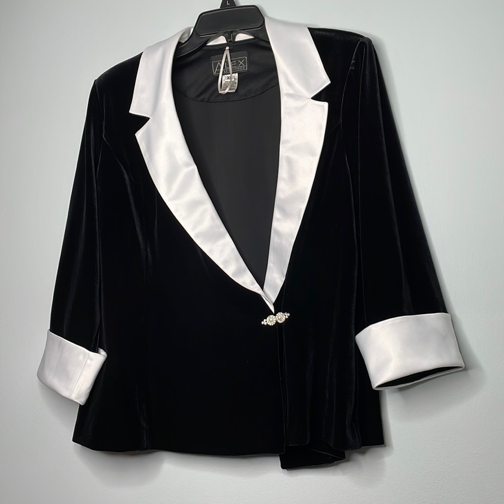 Alex evenings velvet coat